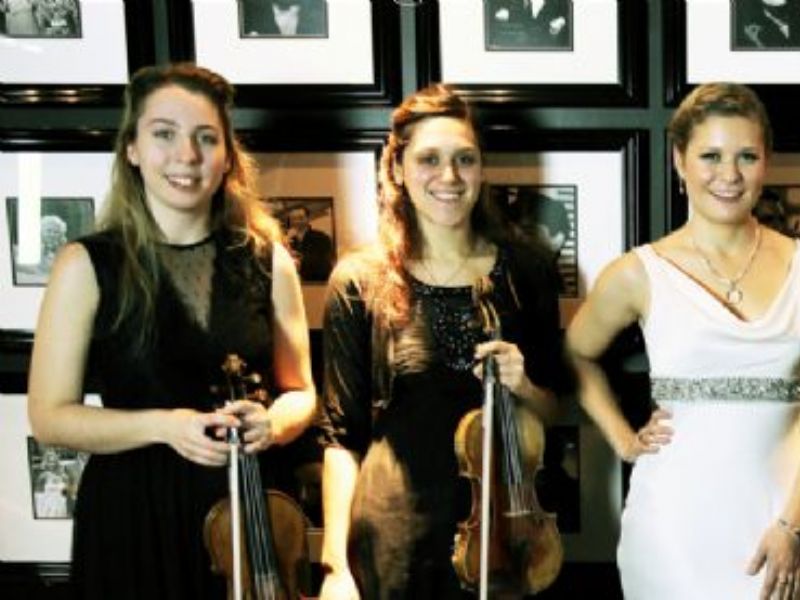 the leos and soprano